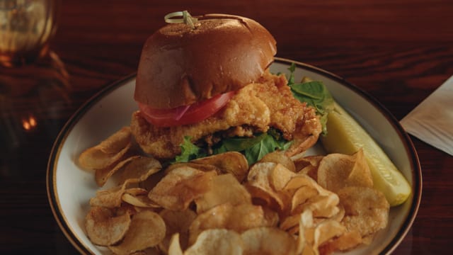 Sand Fried Chicken.